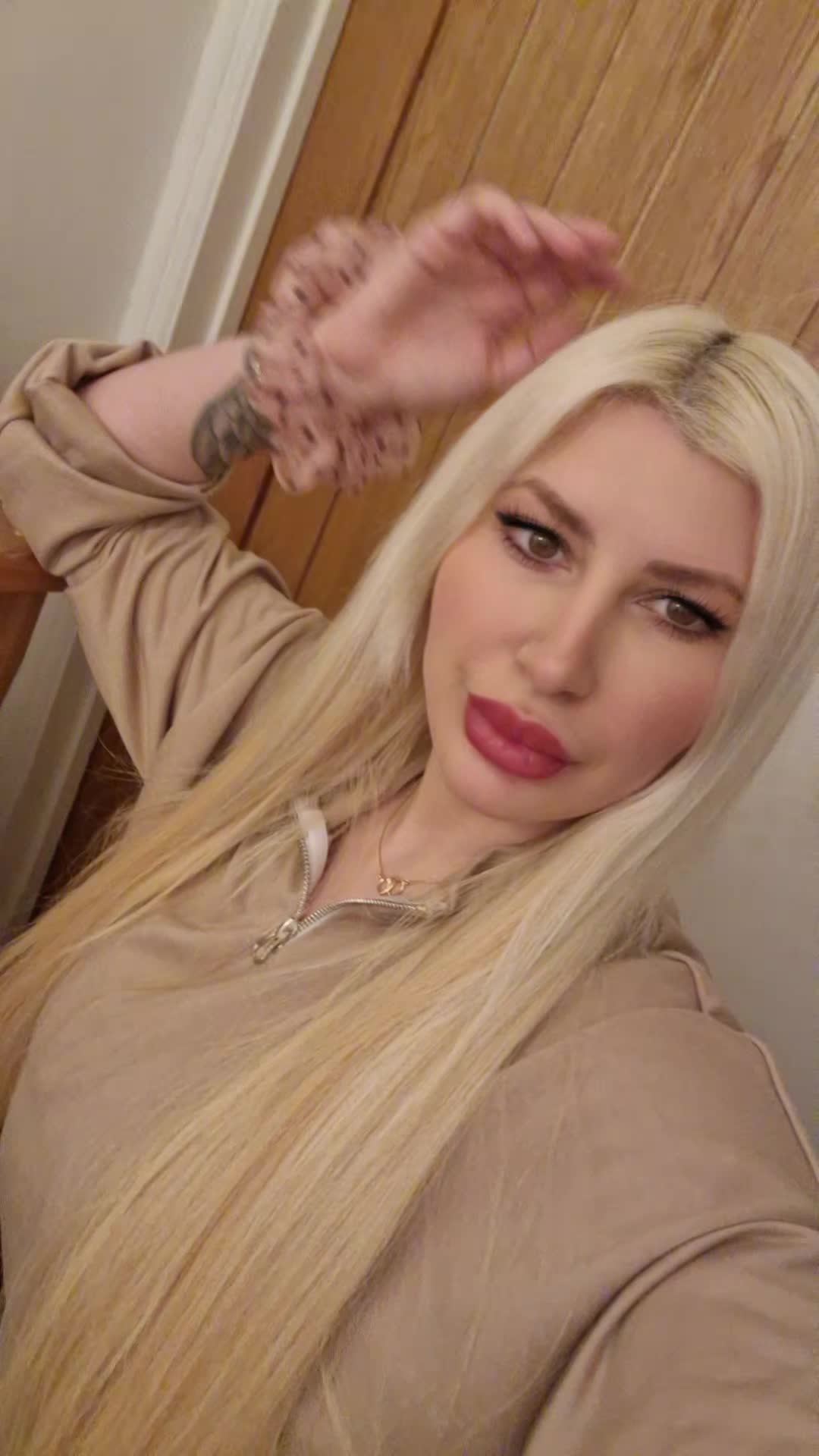 @TOXXIC💥