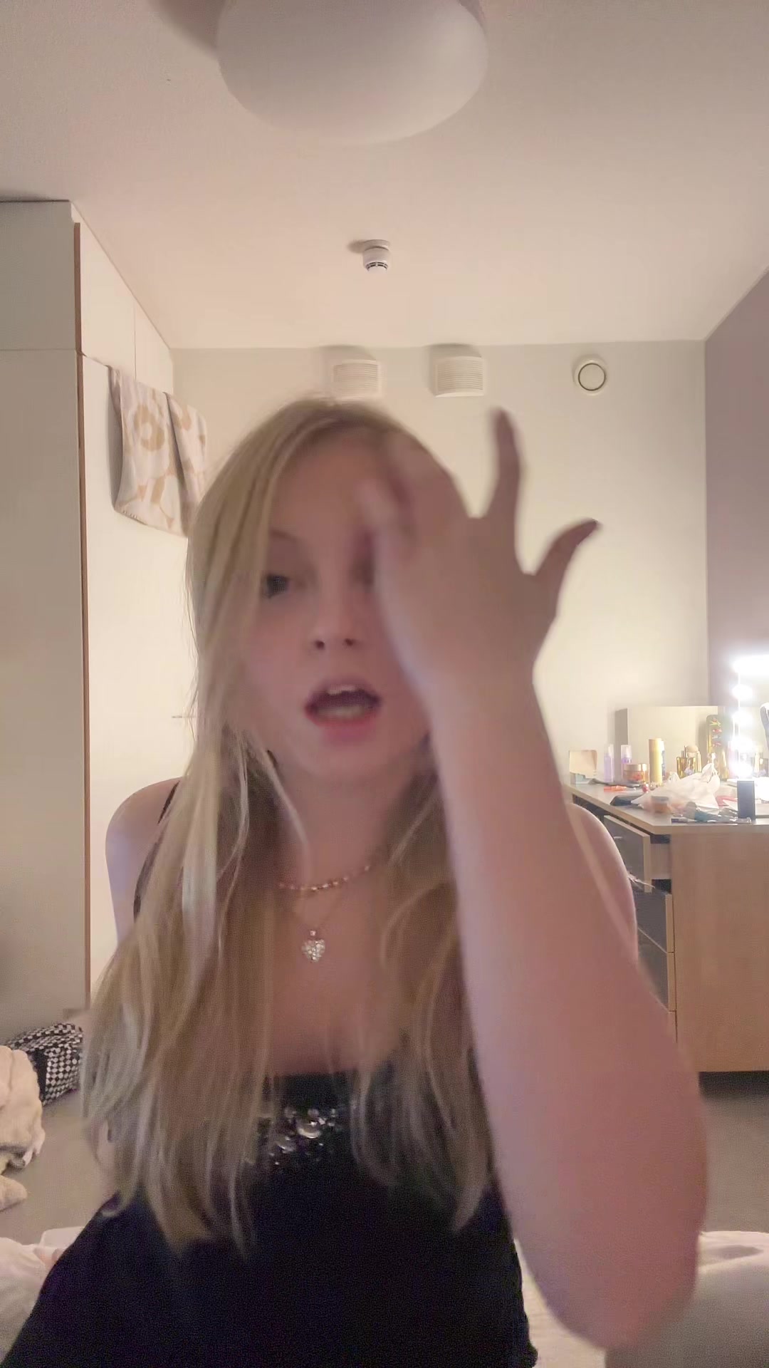@ᑭOᗰEᒪO