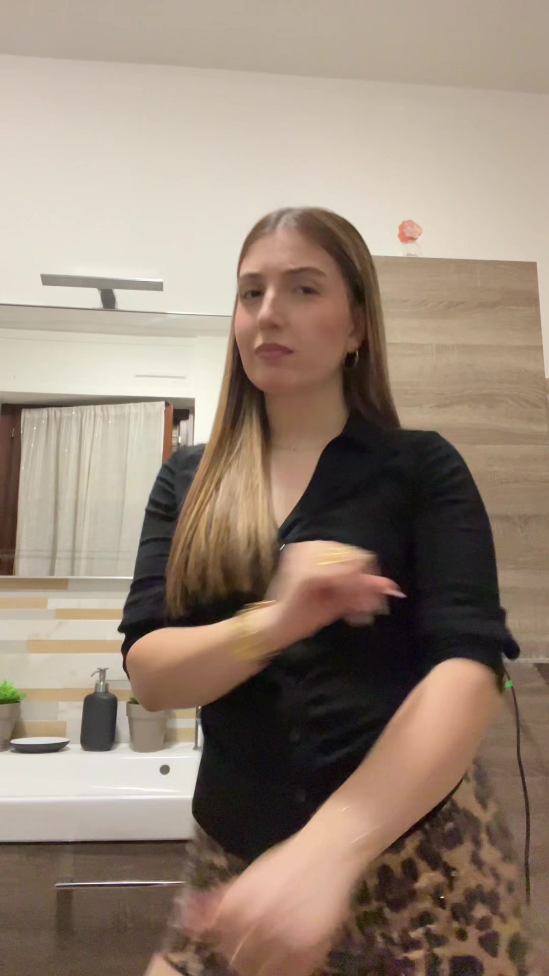 @angi
