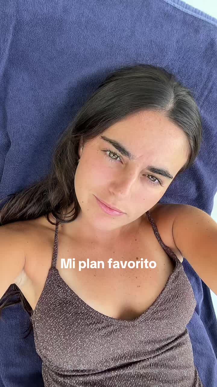 @elenaluugo
