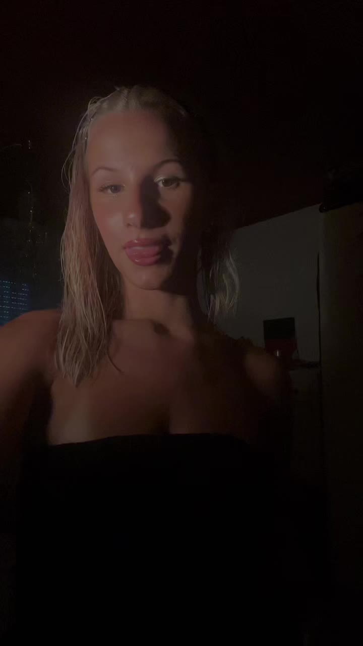 @Josi🌙