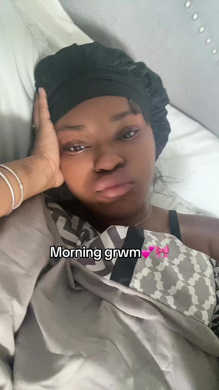 @✨🖤🤍Mon🤍🖤✨