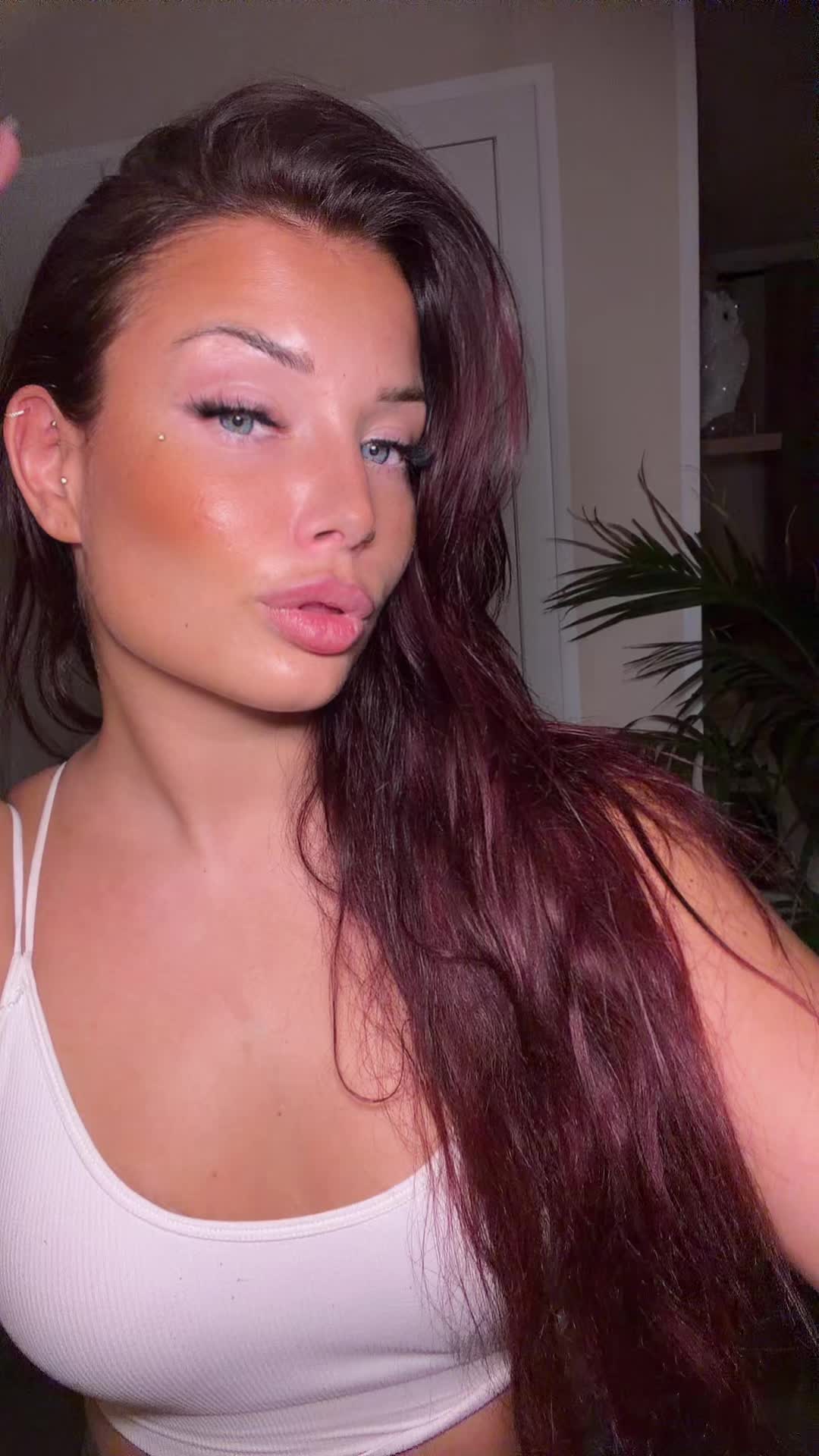@Saphira 🌹