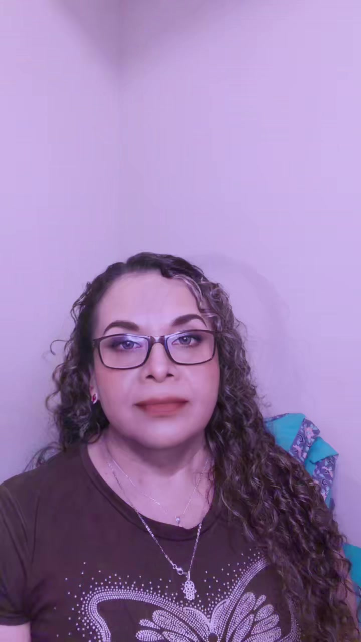 @Sofia Hernandez8072