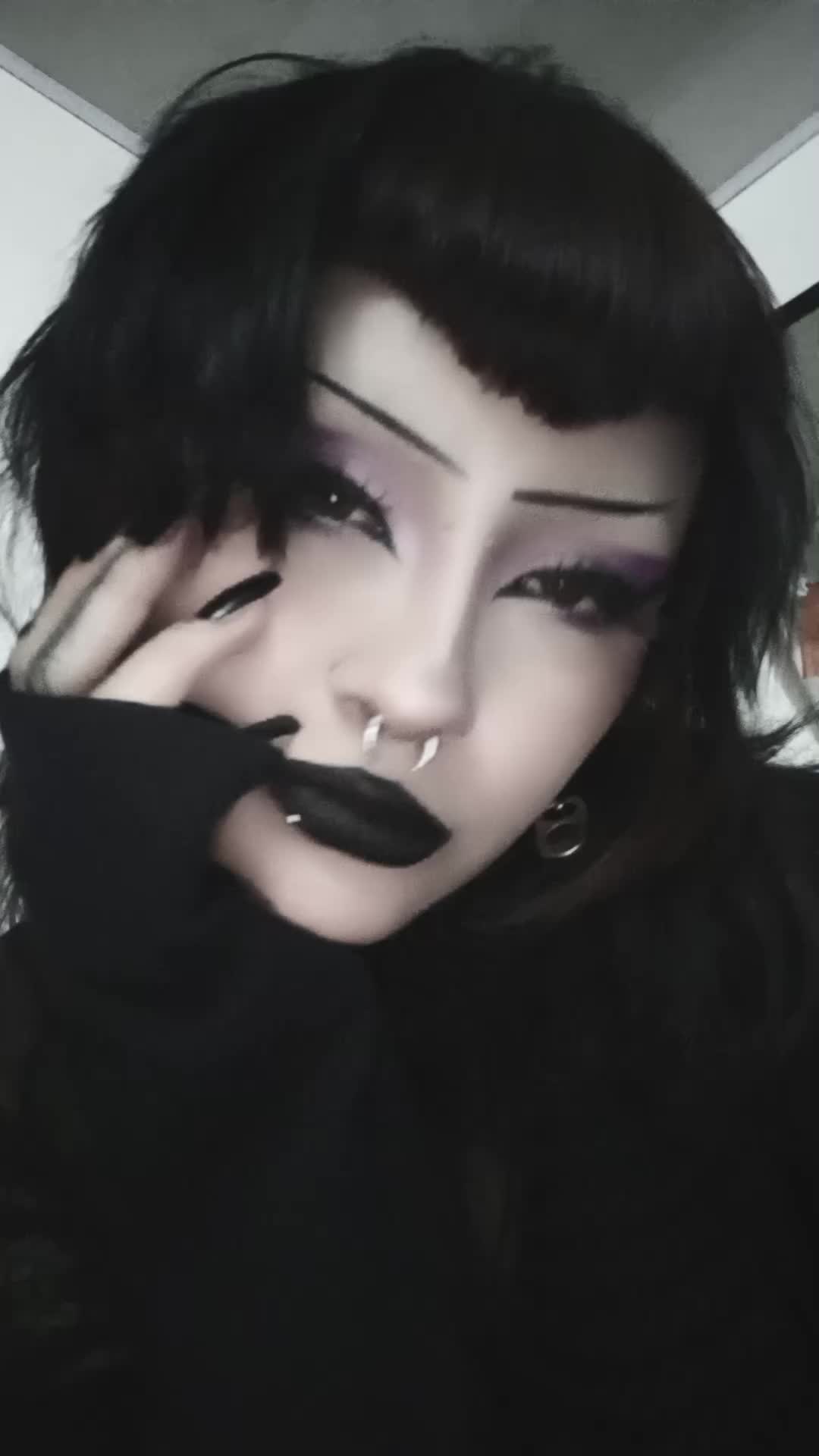 @โ๏ธ๐๐๐๐โ๏ธ
