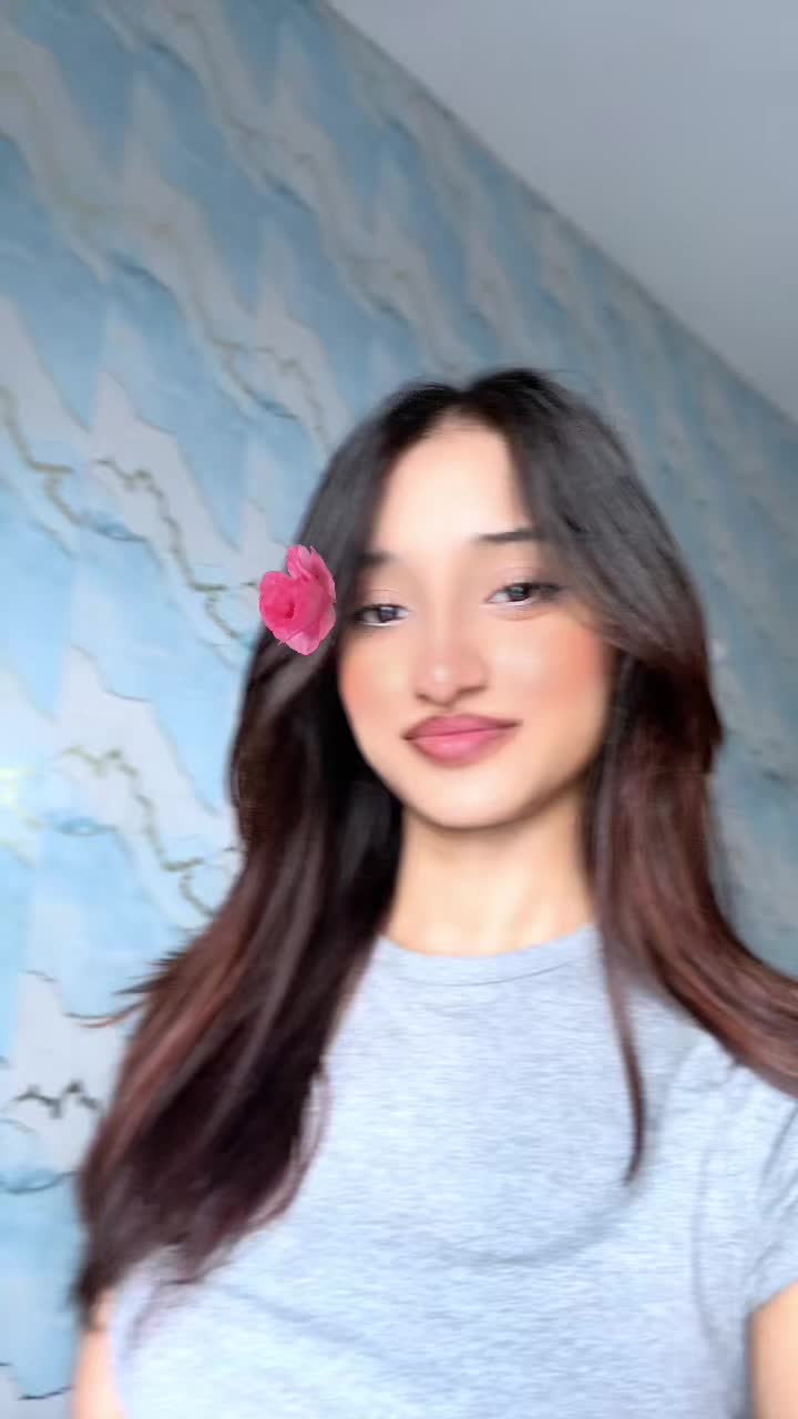 @AYESHA👑