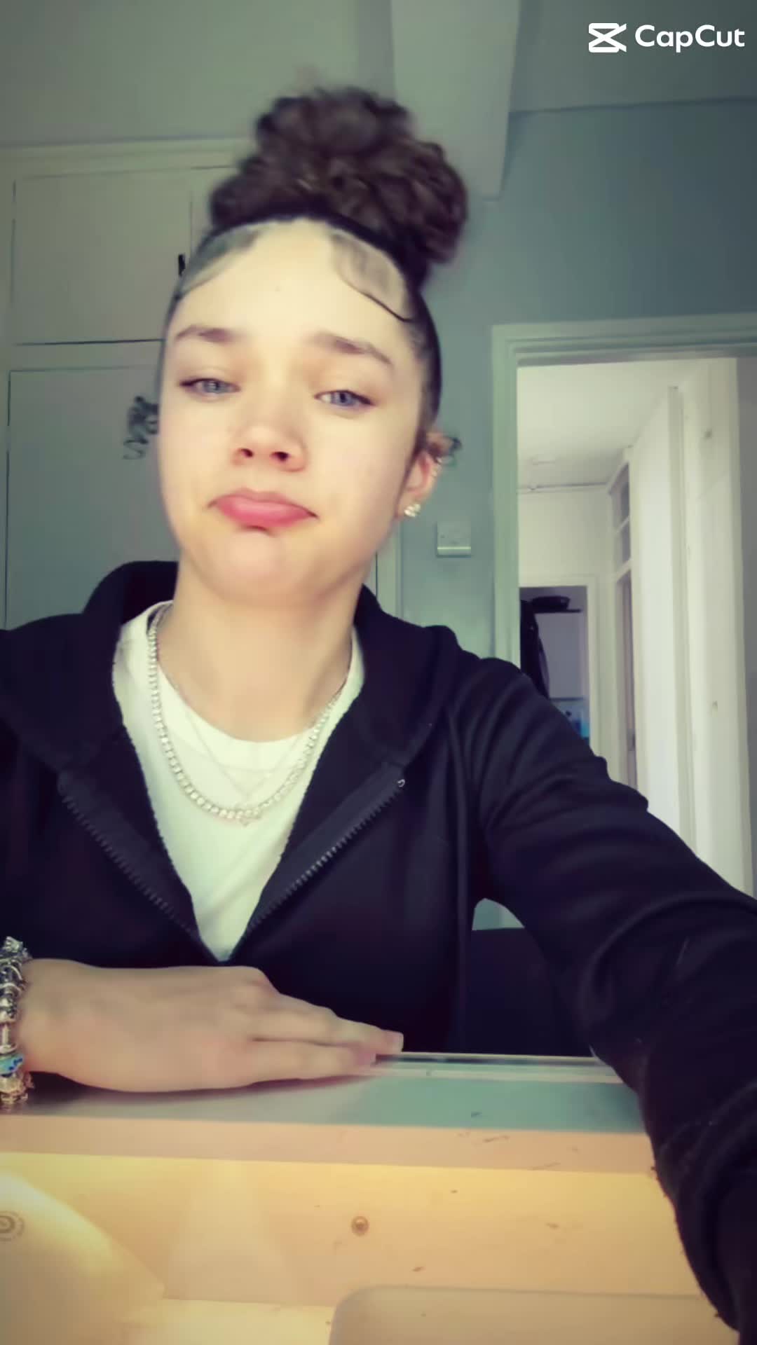 @n&iacute;cole💙🫧