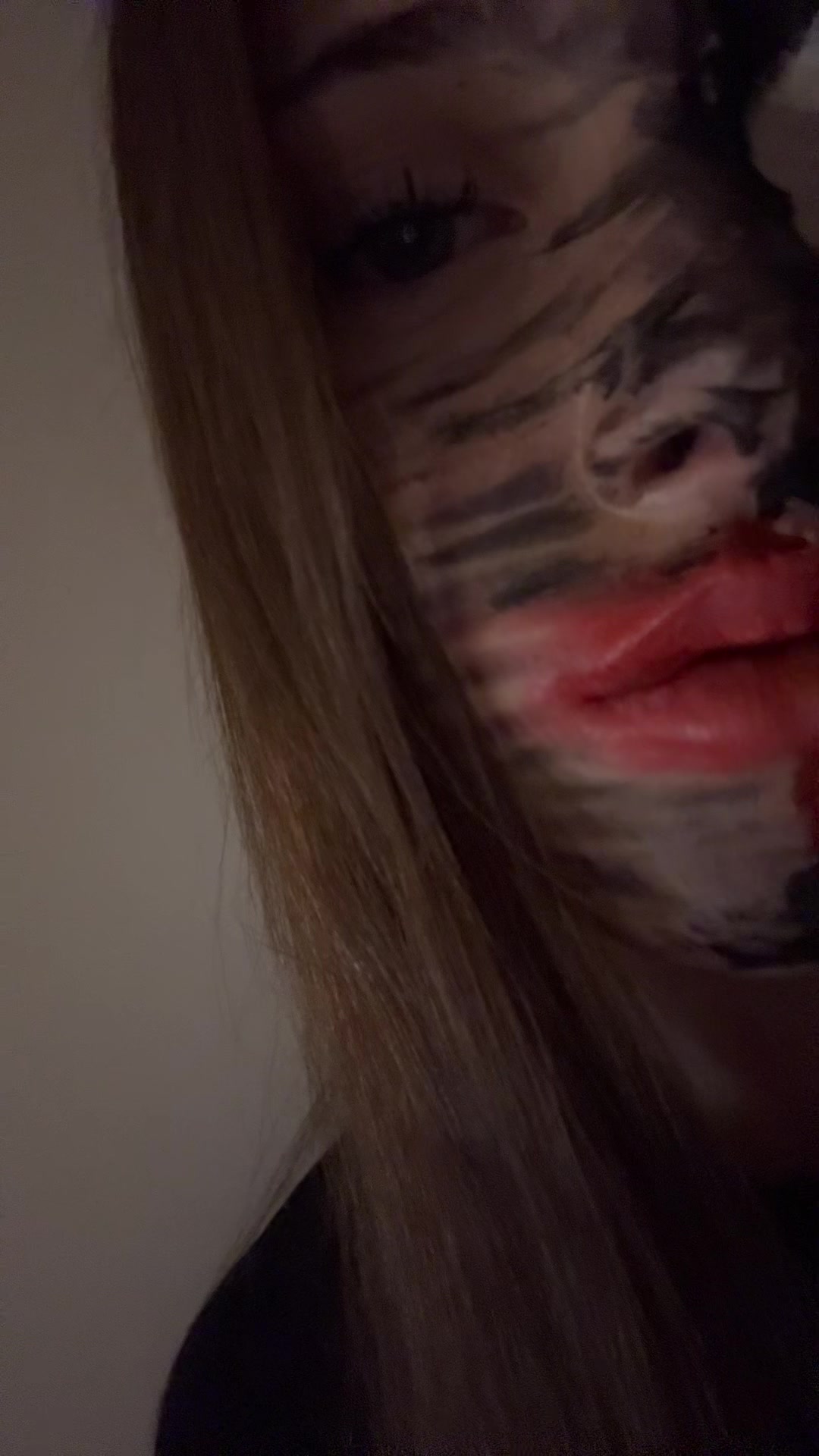 @аделя я