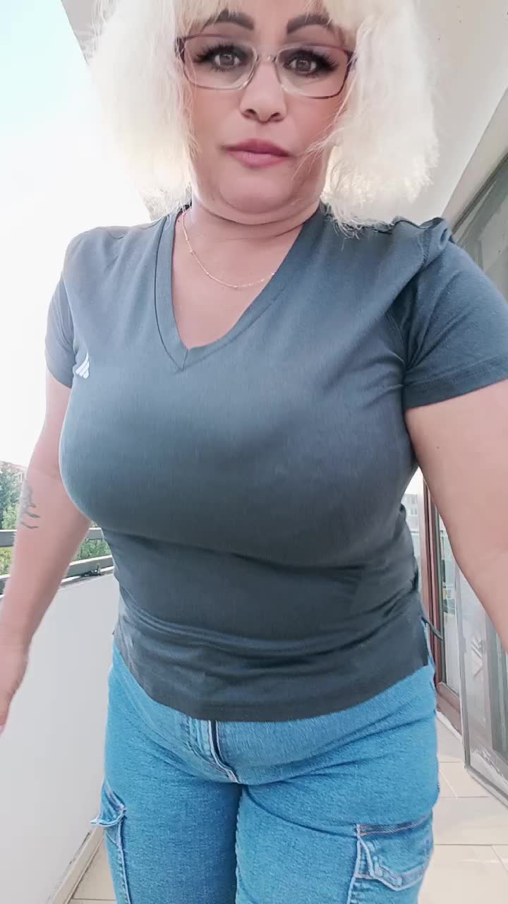 @Adriana Olteanu