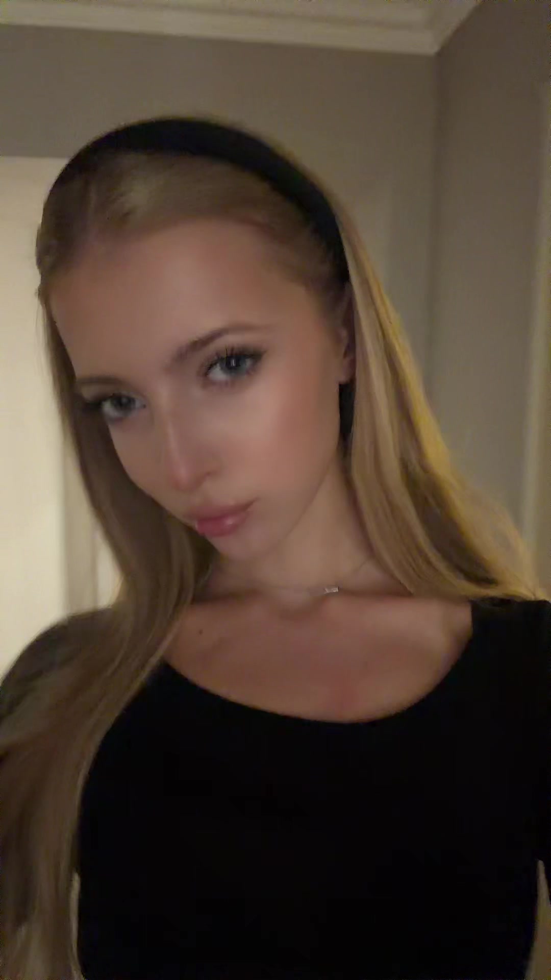 @vkh