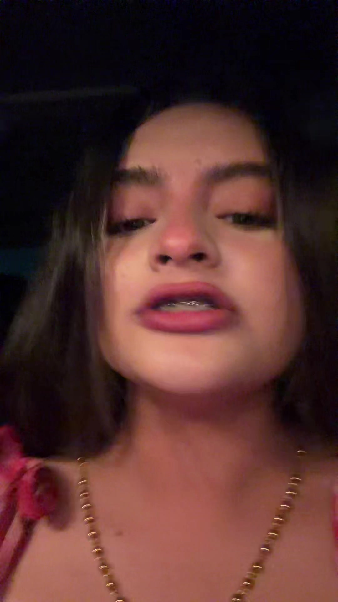 @liz_alvarez42
