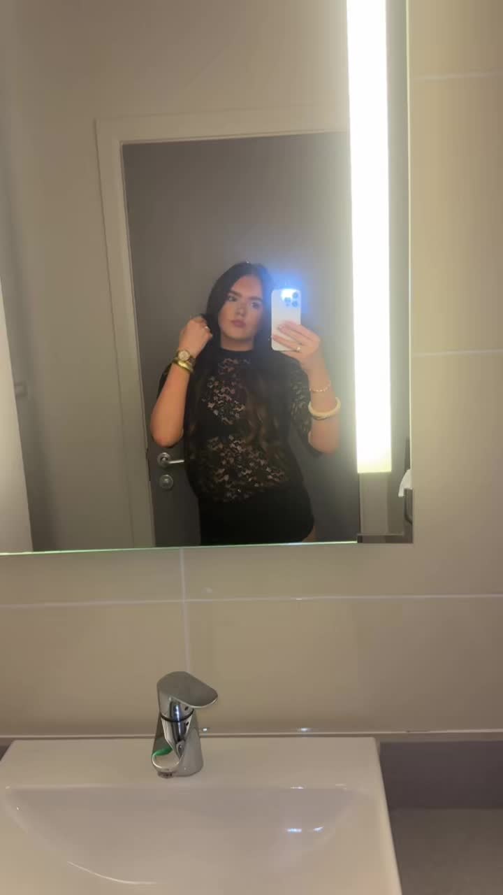 @𝐌𝐢𝐥𝐥𝐢𝐞 𝐇𝐚𝐫𝐭𝐥𝐞𝐲