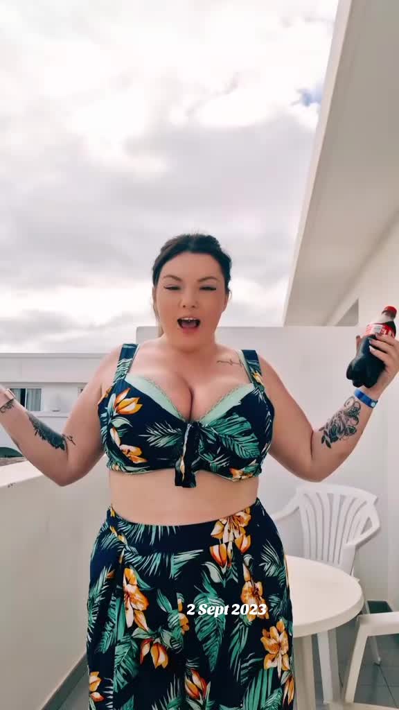 @Nikki-Louise993