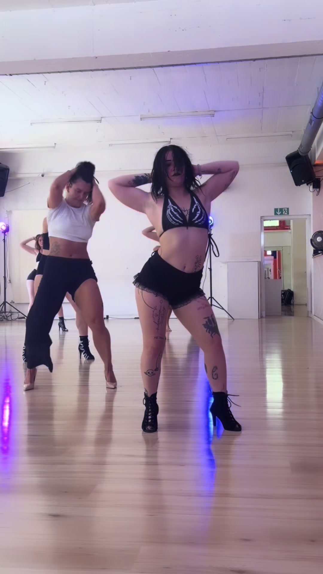 @Az.erial