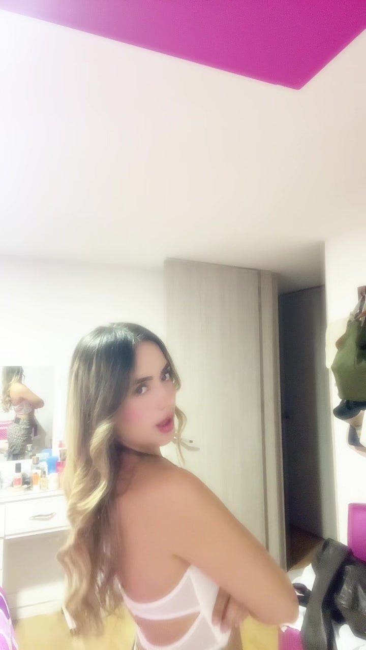 @Laura valencia