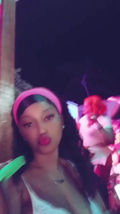 @Nayouyou🥰🤑✅