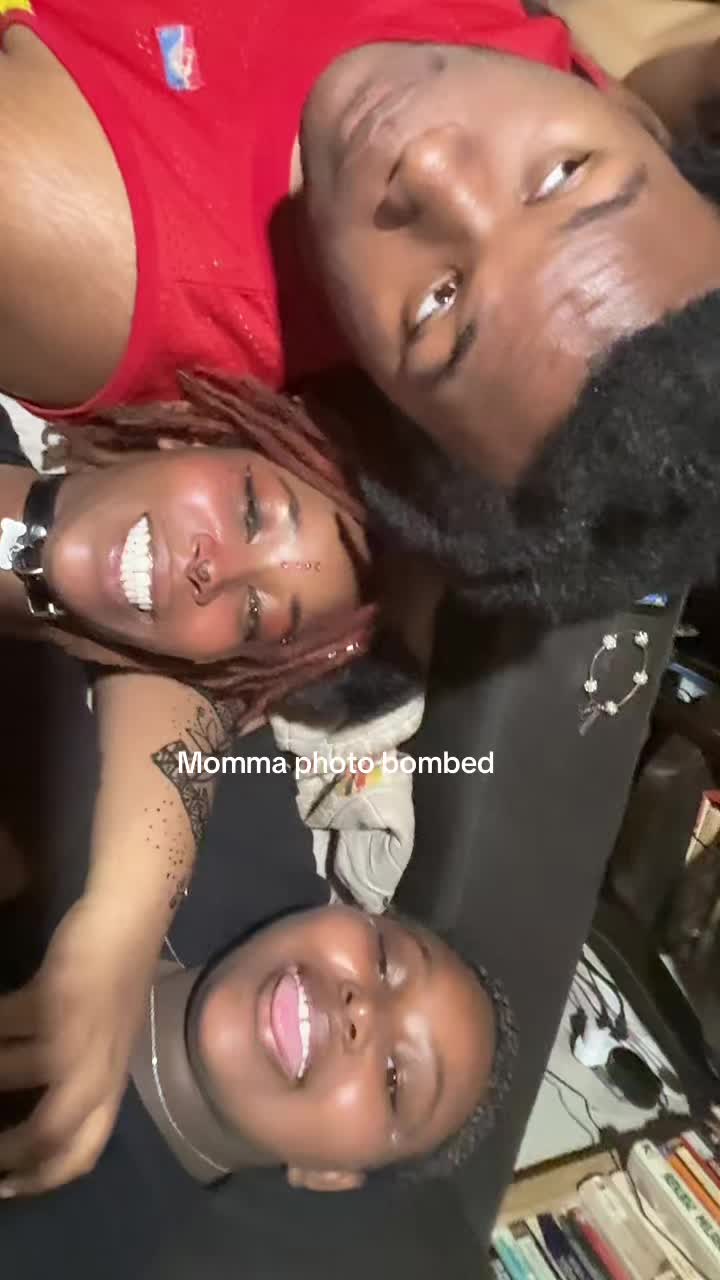 @SmirskyMonroe