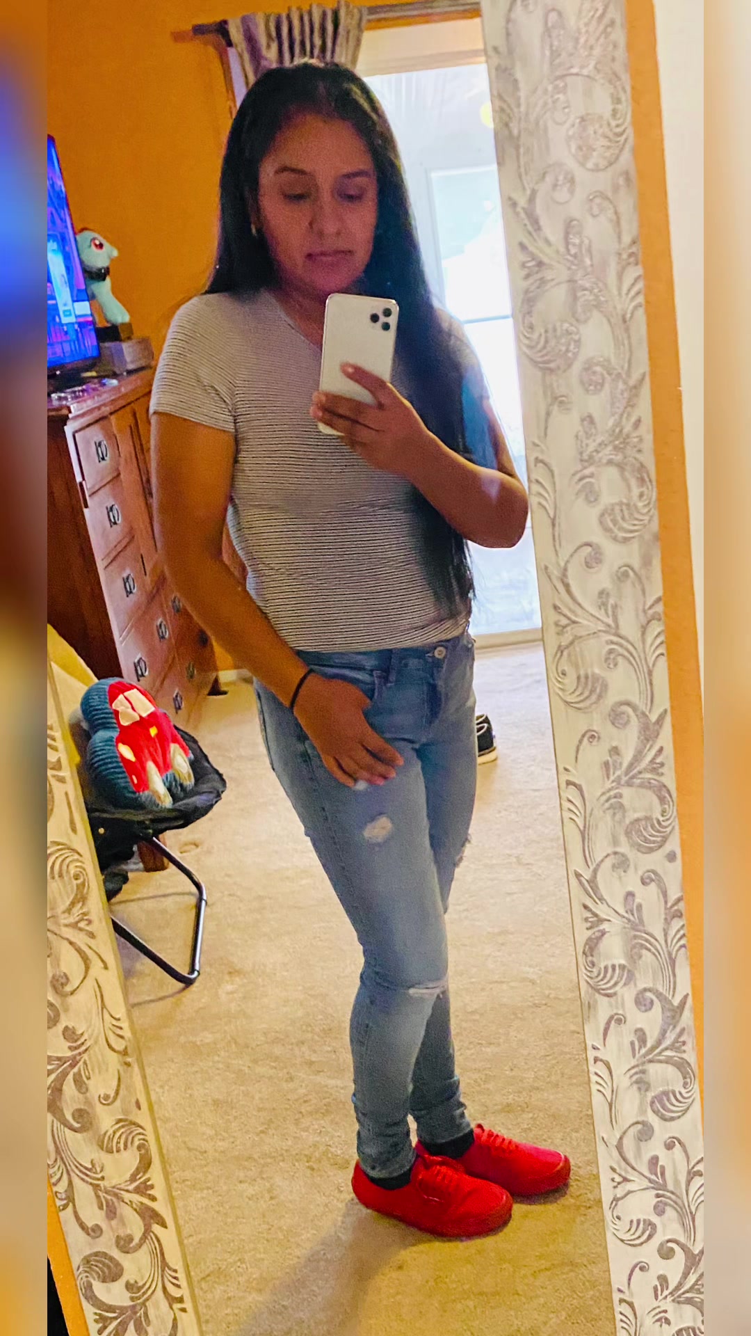 @Araceli Z