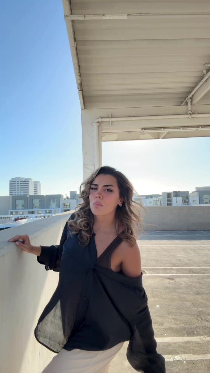 @Ariyanaz