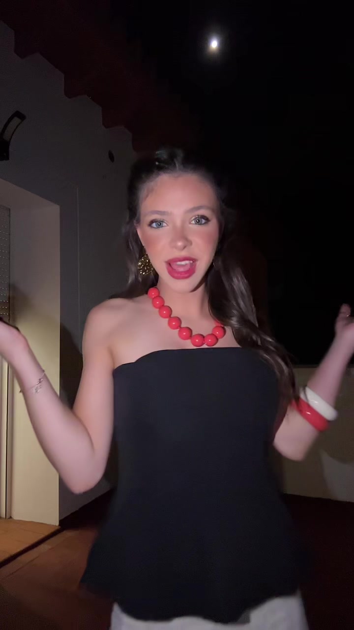 @Ana Irujo