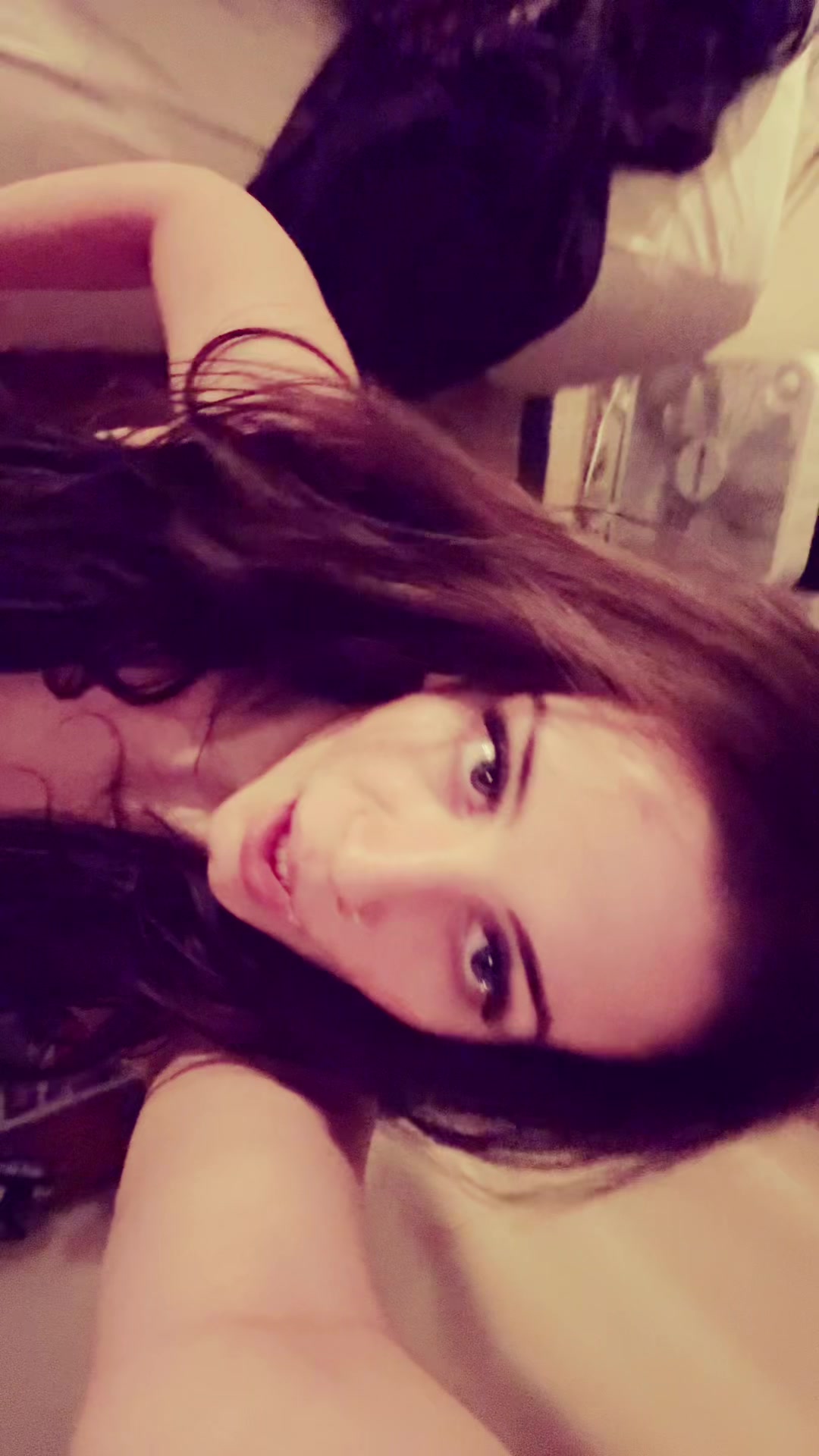 @lily
