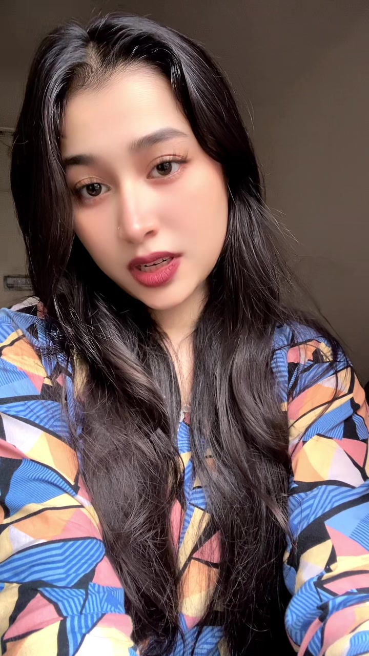 @seeratlive8