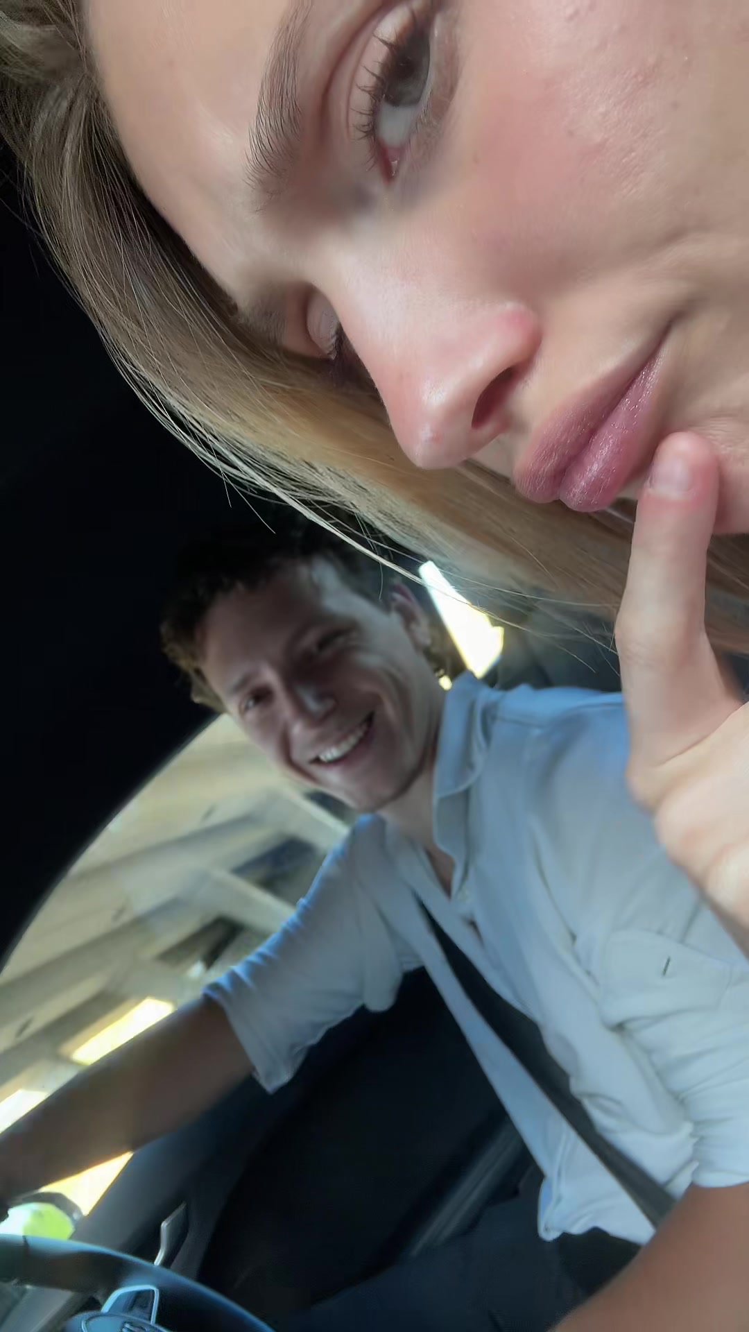 @Enoraa