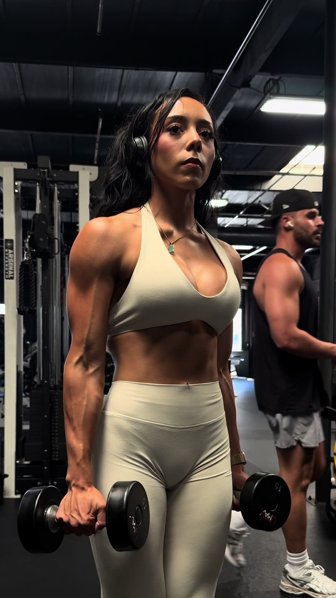 @Nikki