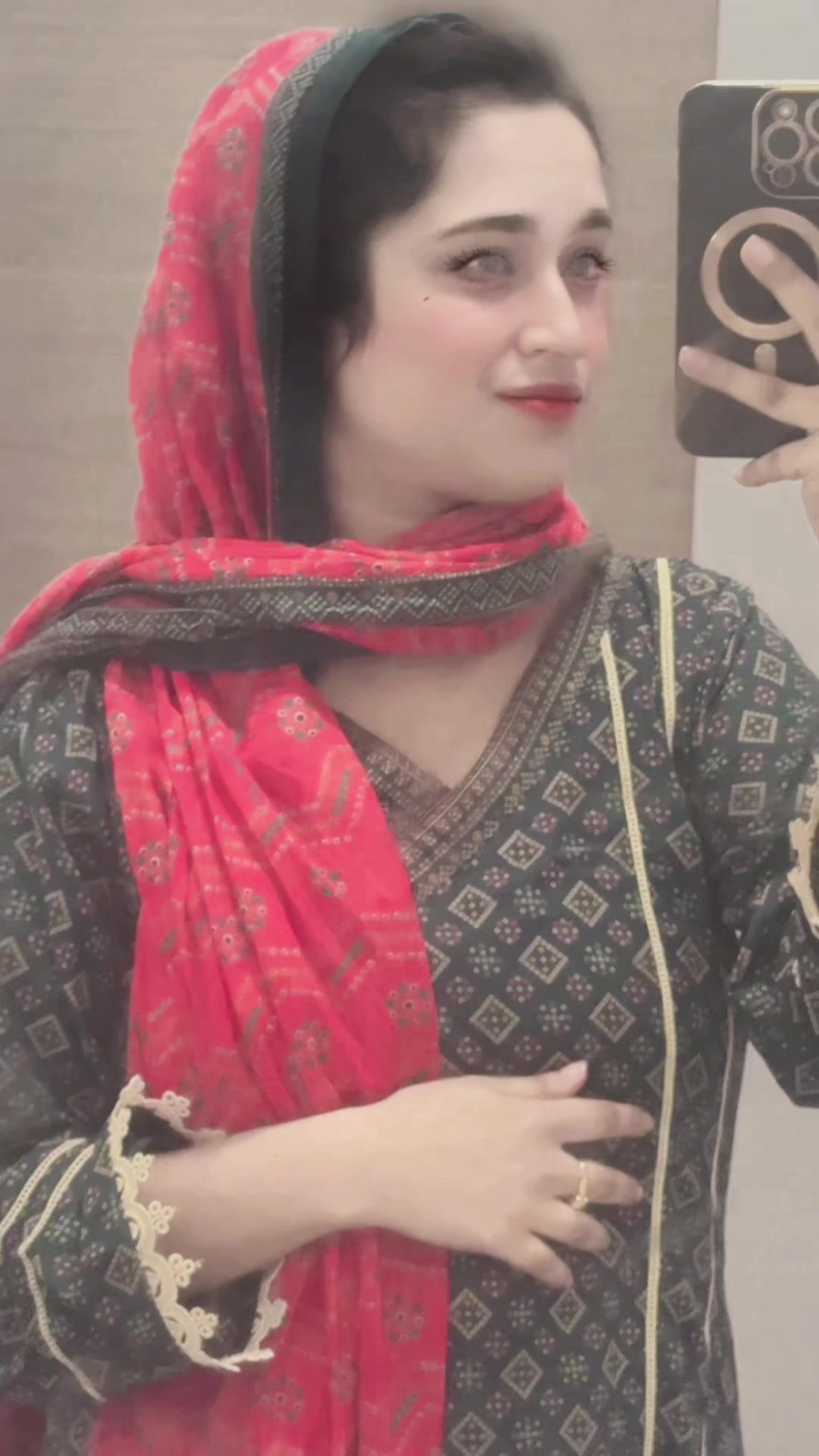 @sharmin