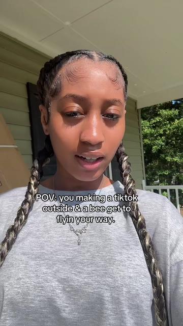 @Nia Simone