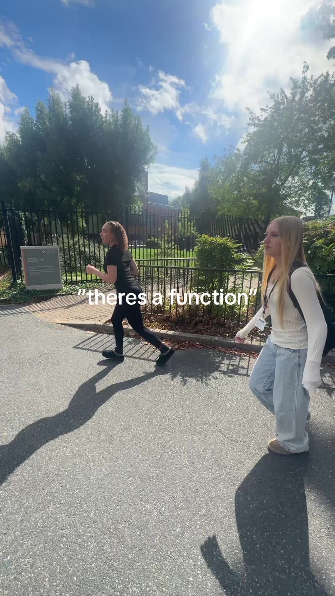 @ℓ🫰