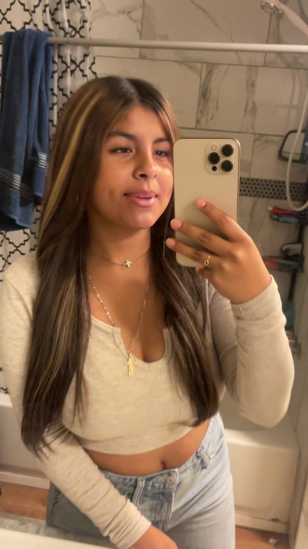 @𝓒𝓻𝔂𝓼𝓽𝓪𝓵 ♡