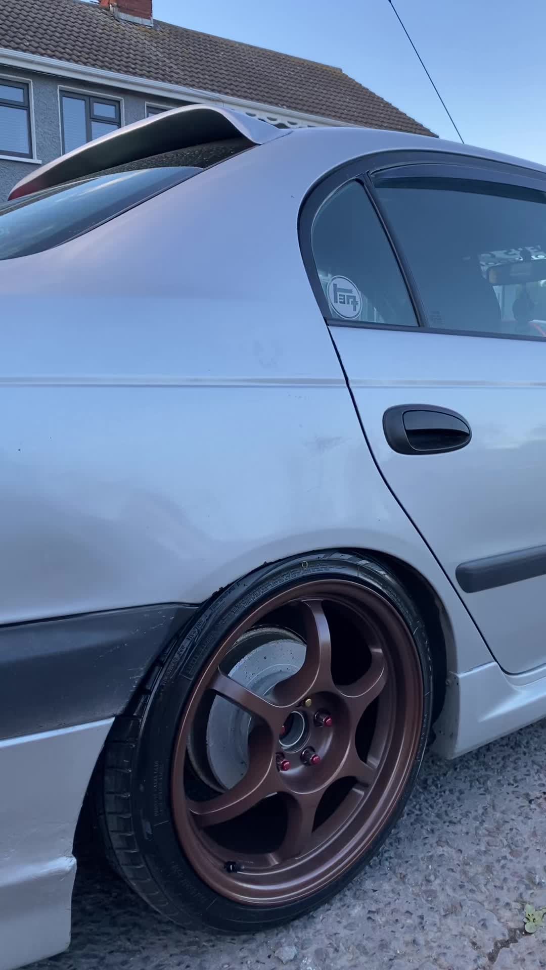 @darrenb032