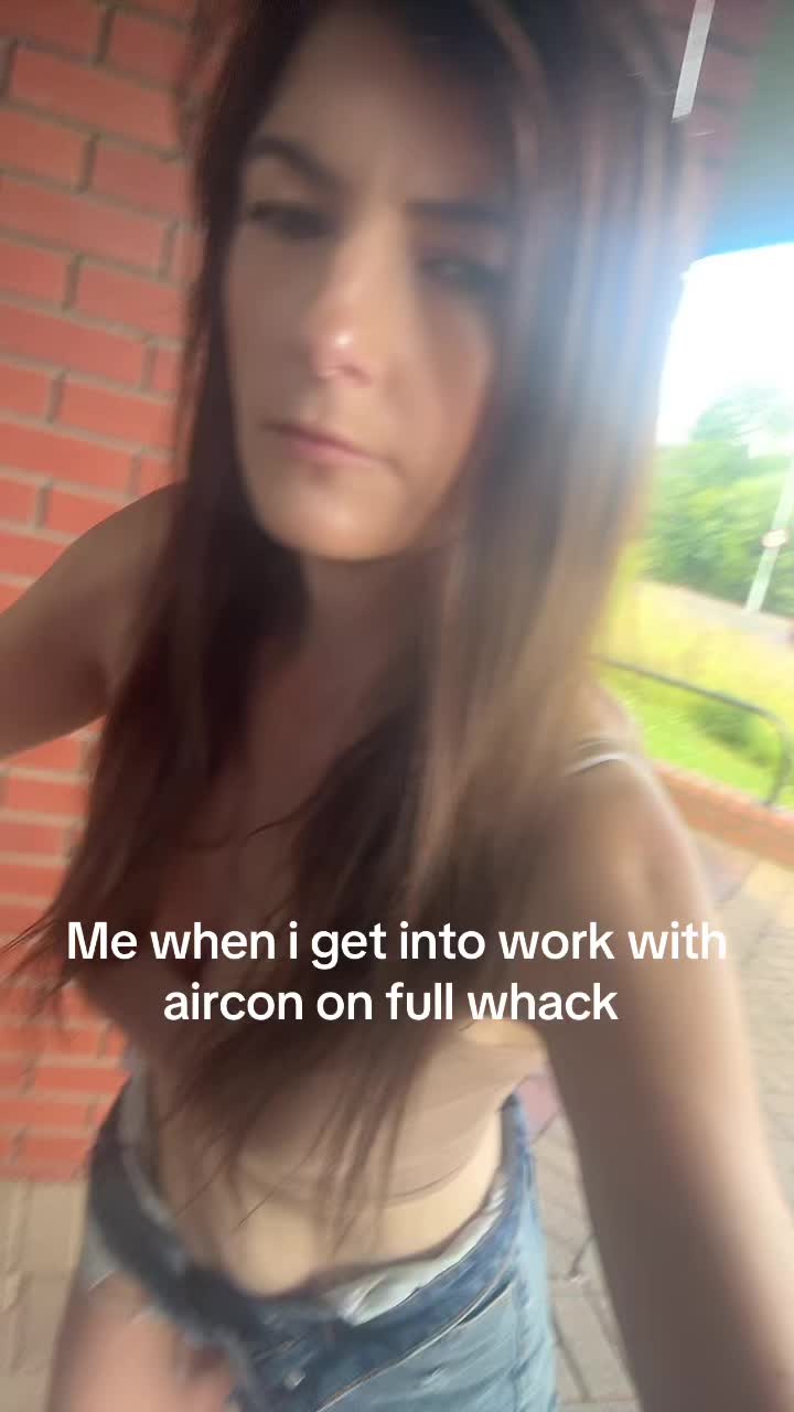 @katiefoxdesign