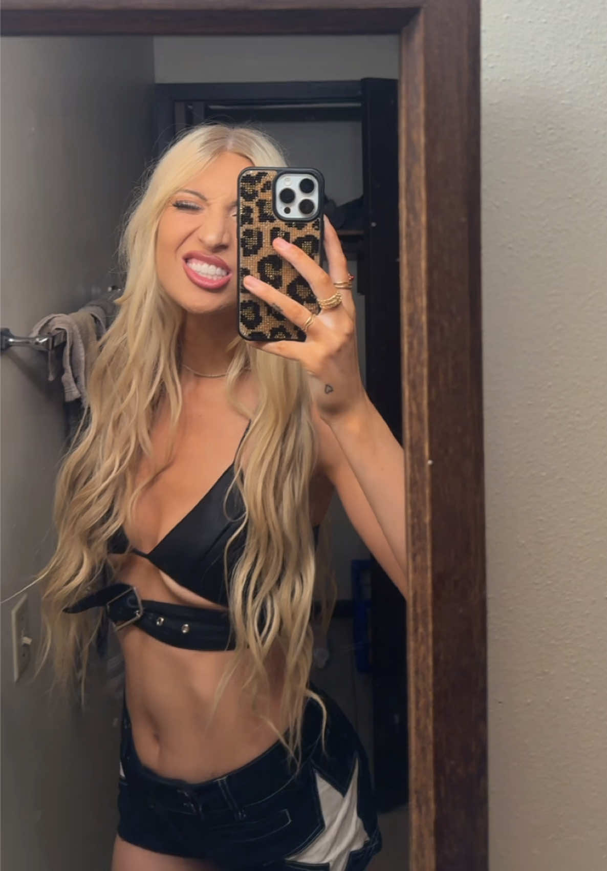 @Chloe ﾒ𝟶