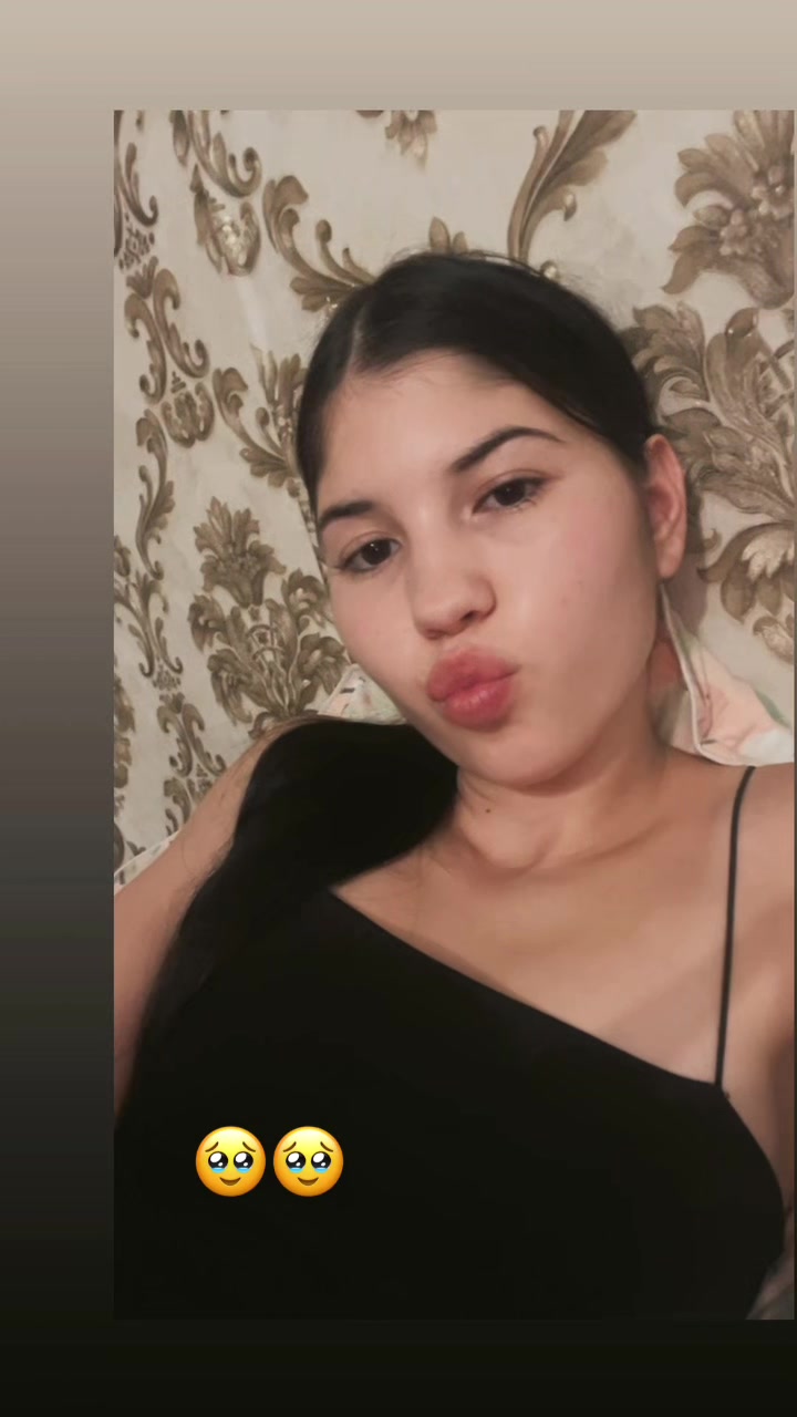 @🎀Elena🎀