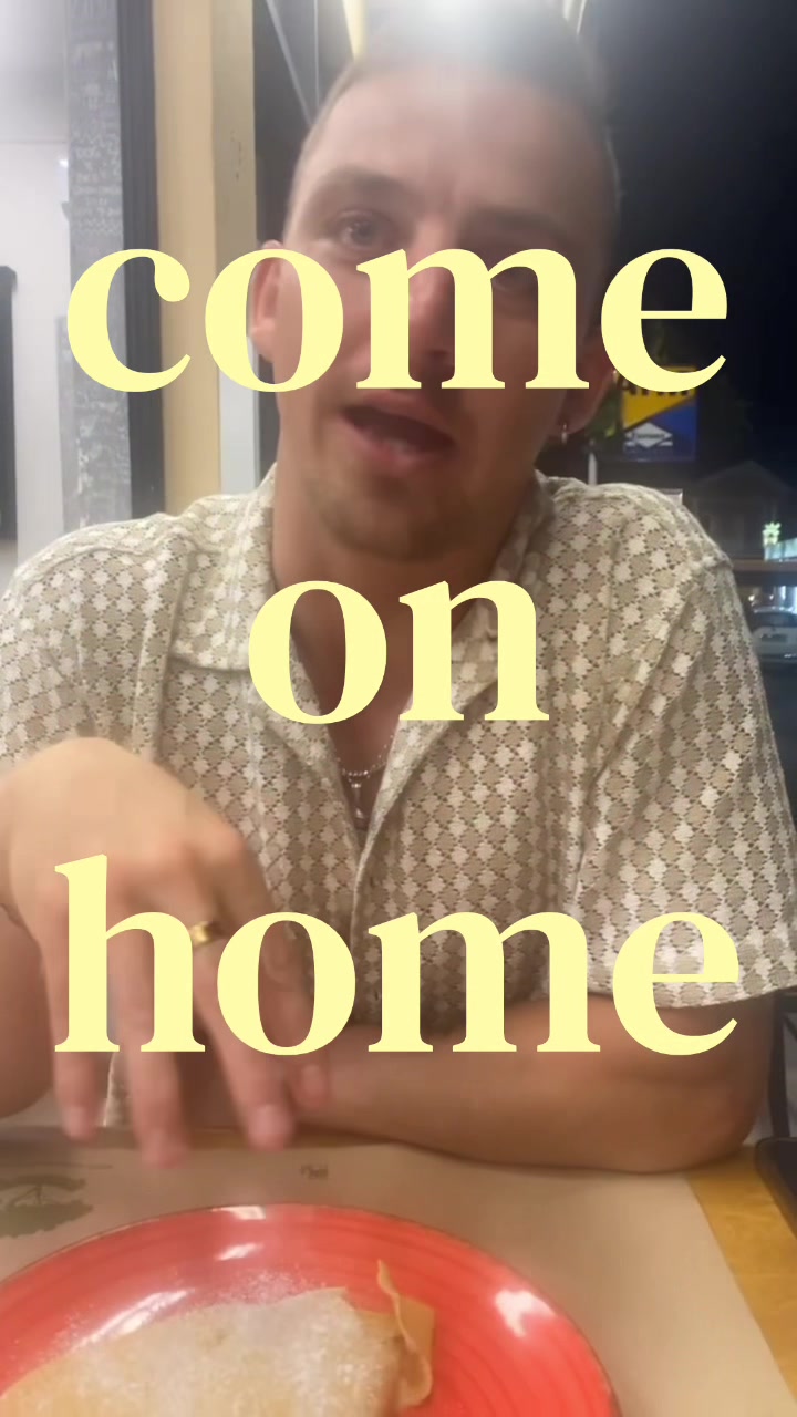 @𝑒𝑧🪽💫