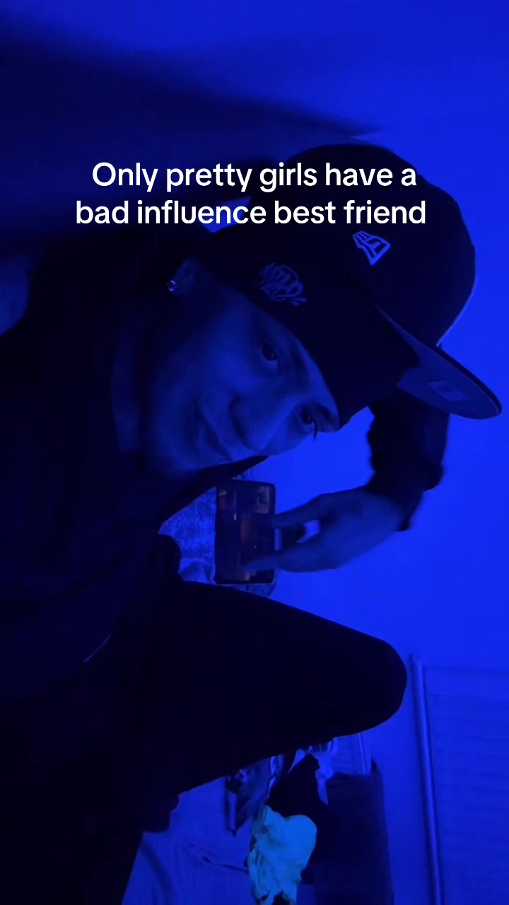 @Dee