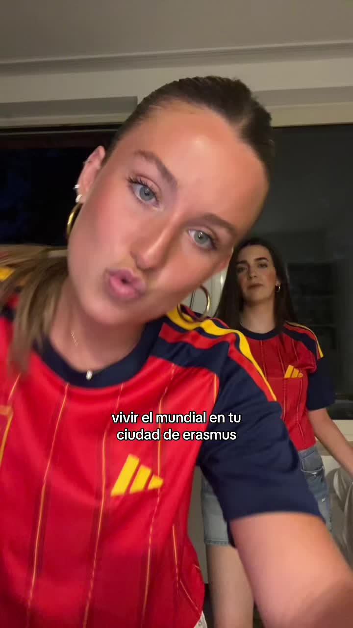 @Lara