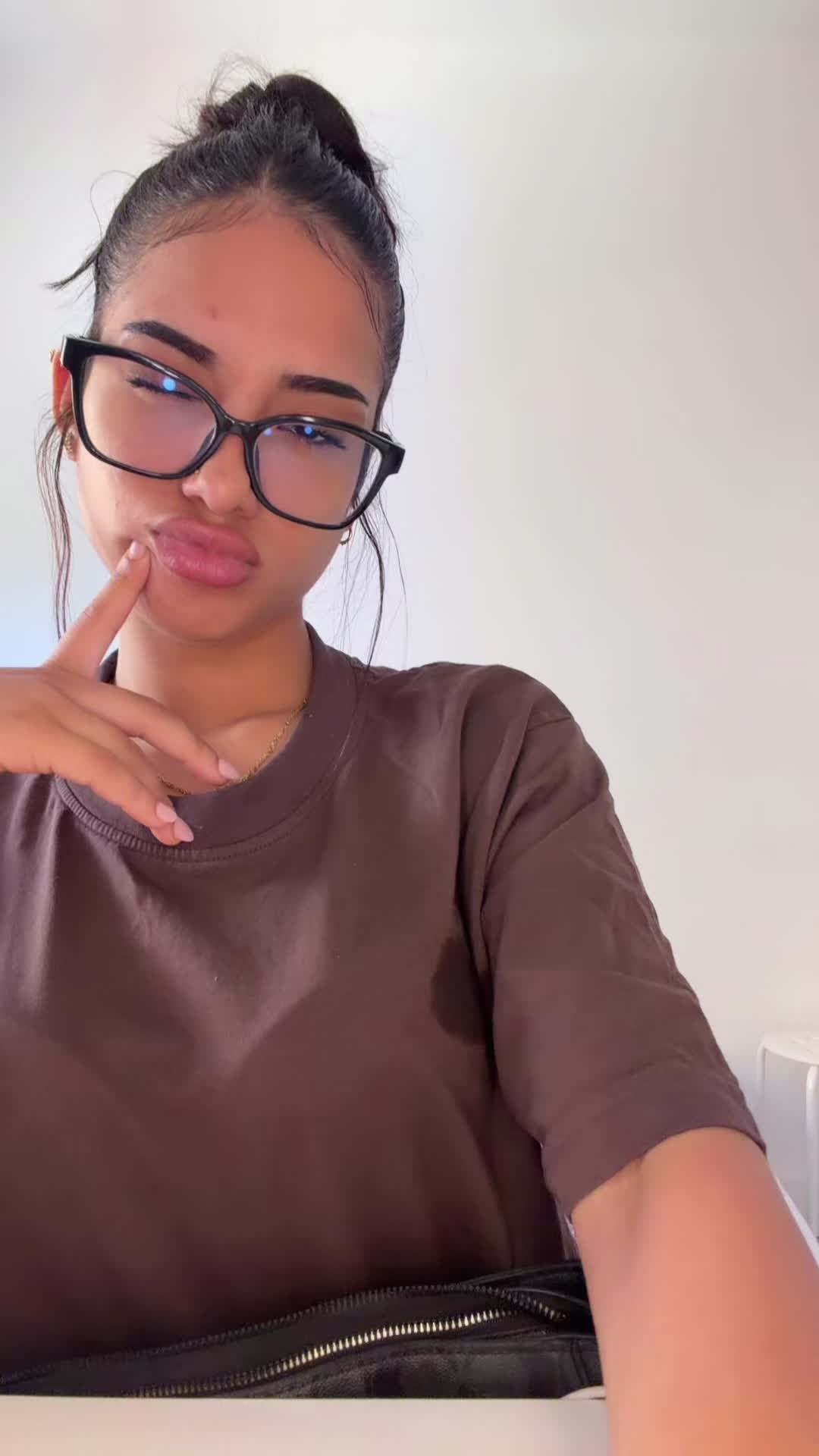 @🇨🇺baddiegirl