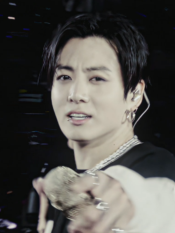 @Bโ แฅฃ๐าโฒ Tโแต ๐๐