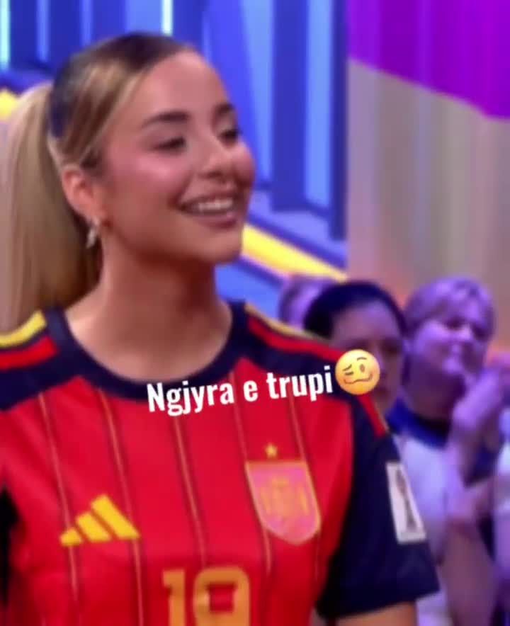 @ƘŁÕÊŁÎ FAN 🤴👸