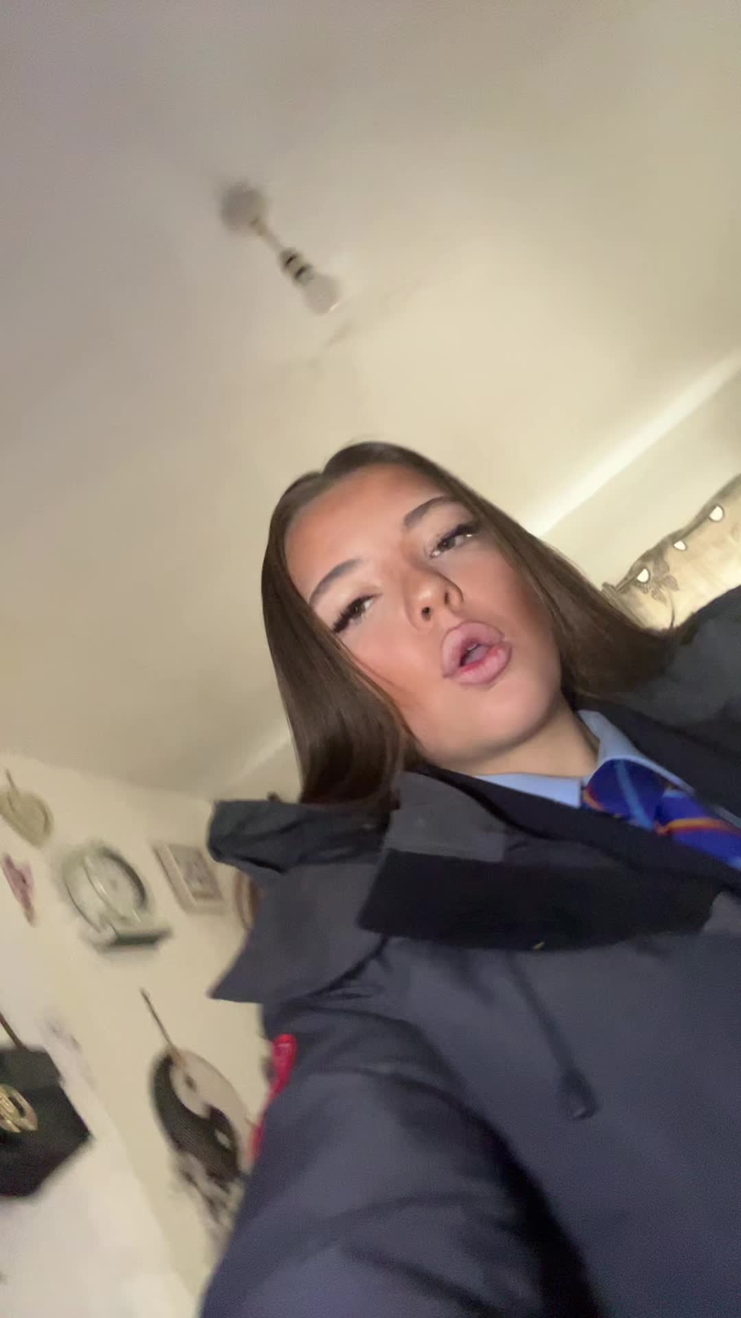 @holliesspam😝