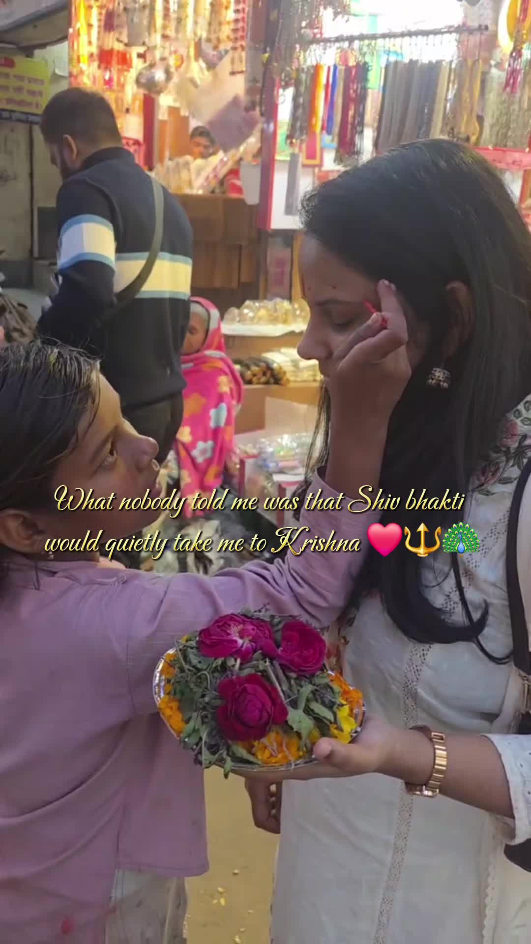 @JustNainika❤️💫