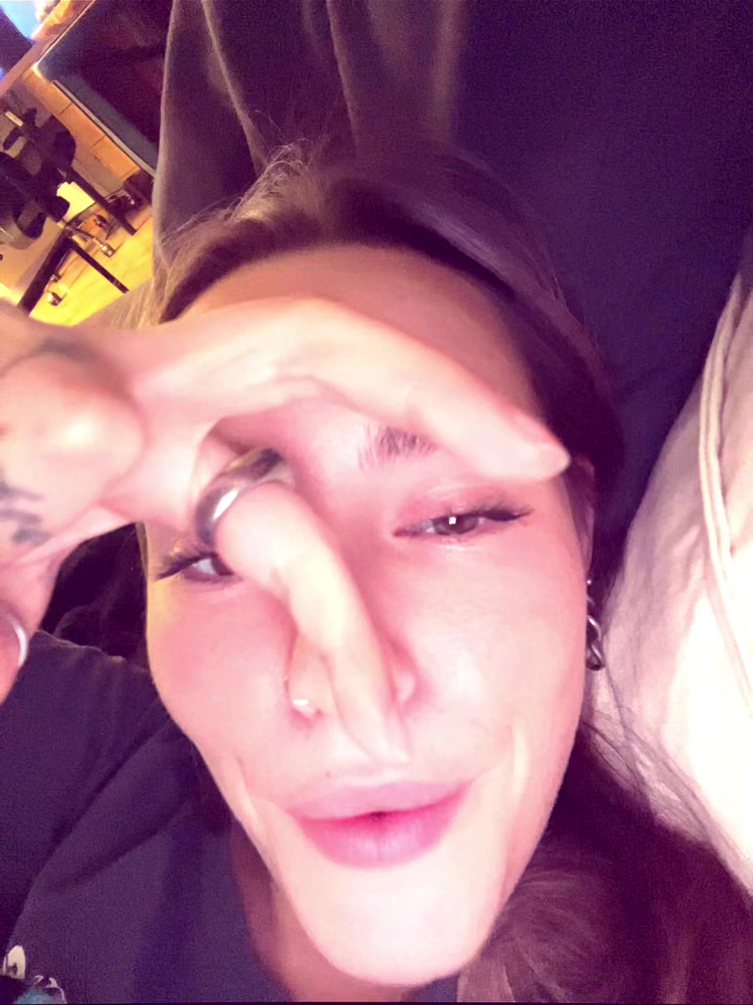 @María