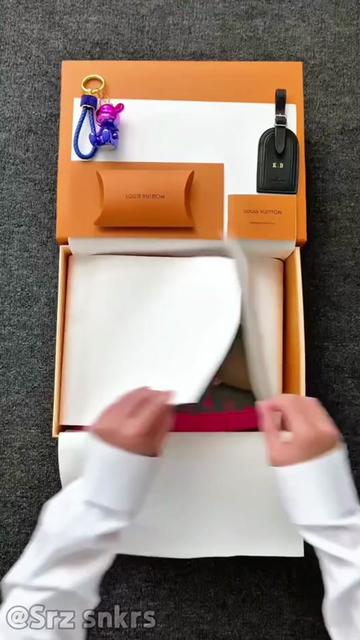 @Srz snkrs