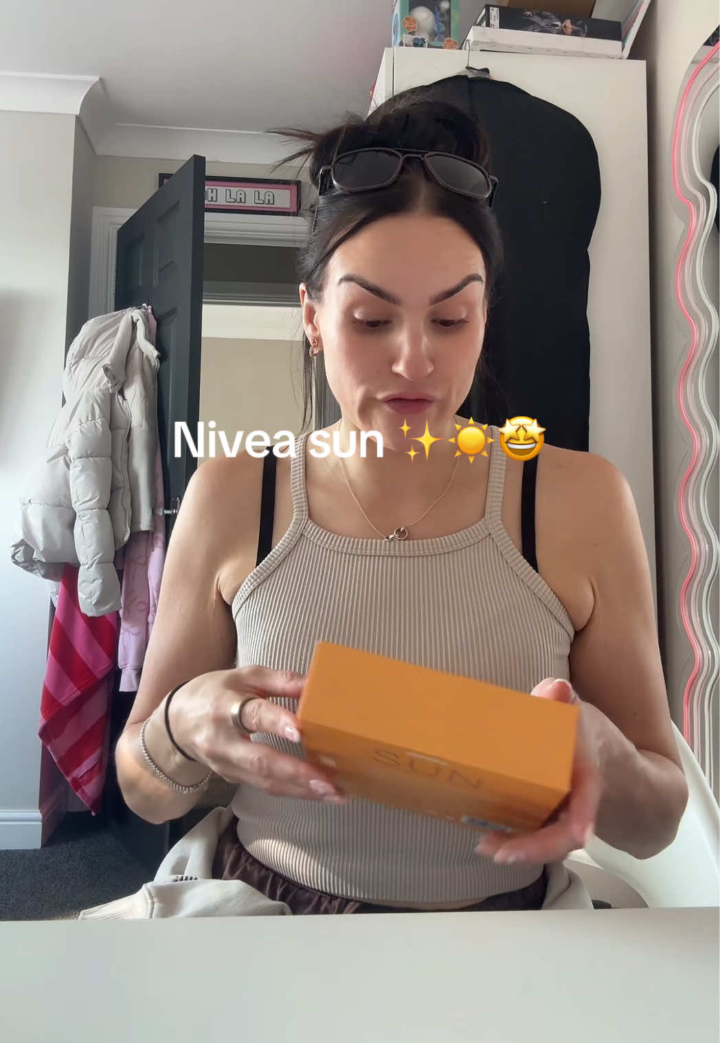 @Nicole