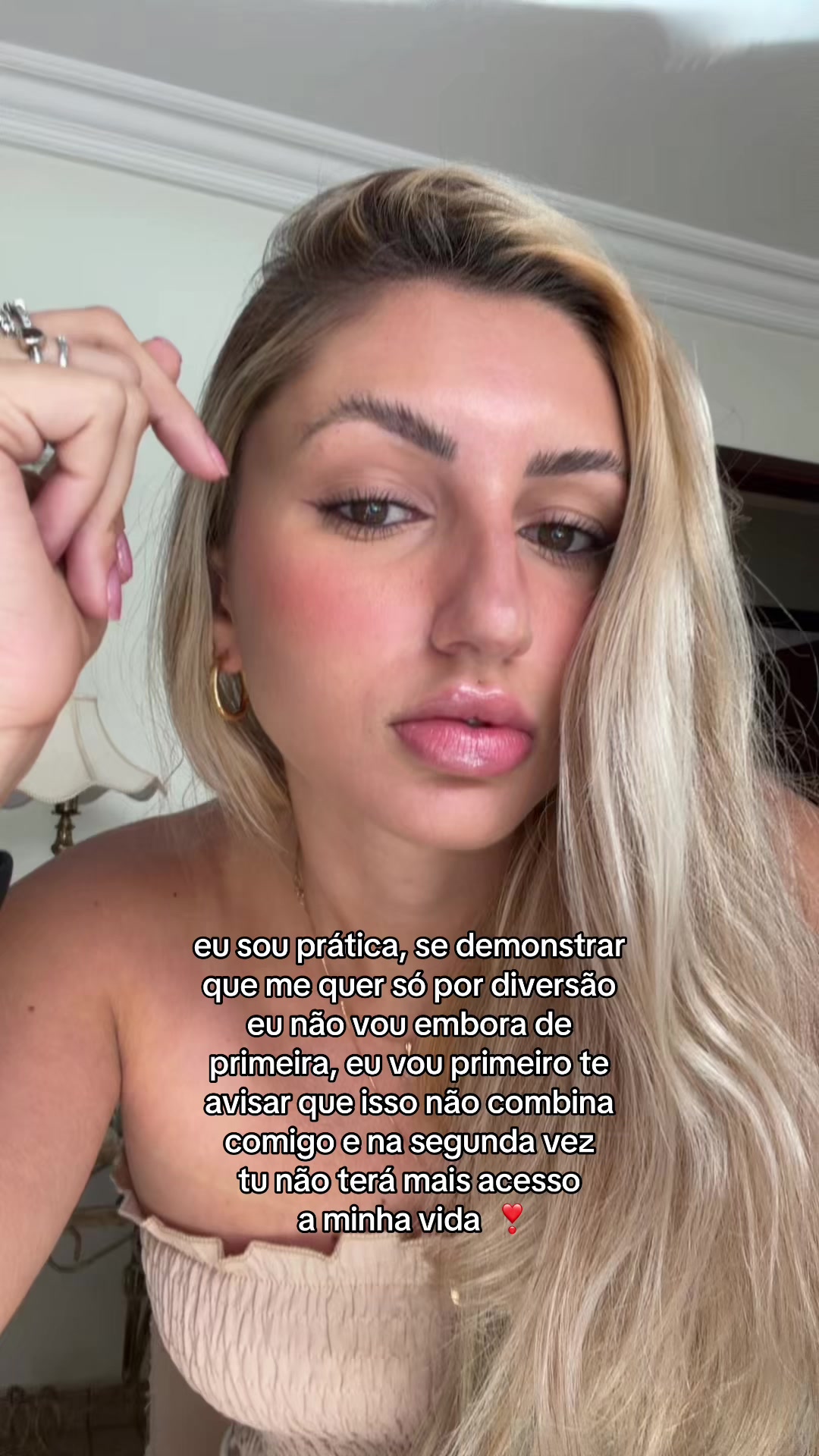 @Gi.Helena