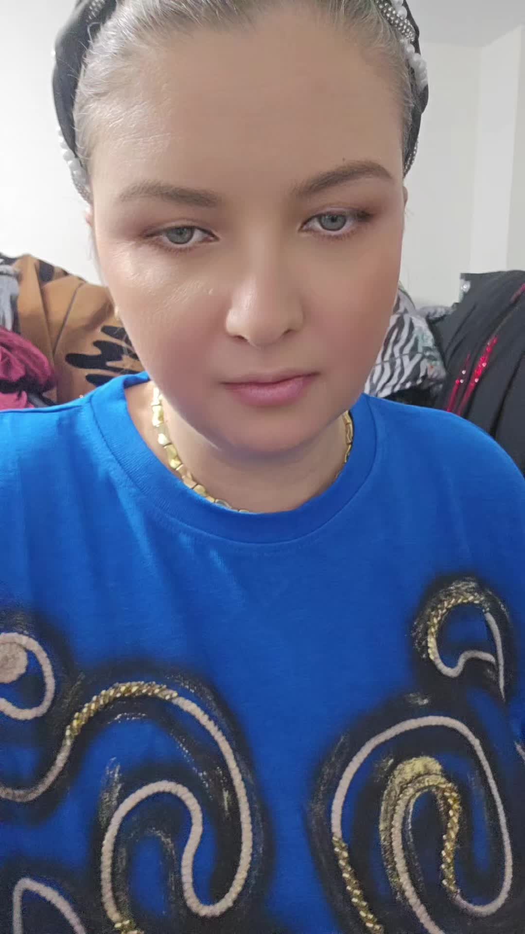 @nicoletaismail