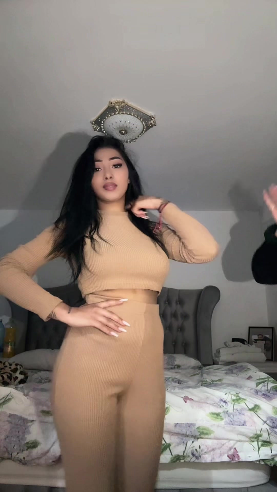 @🤍Lavyniia🤍
